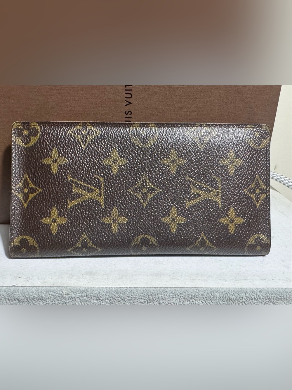 Louis Vuitton Monogram bifold wallet